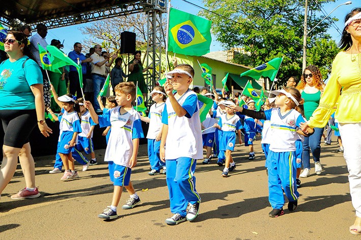 Nova Odessa realiza desfile cívico de 7 de Setembro no Parque das Crianças