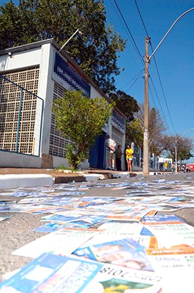 Consimares promove campanha para prevenir o descarte irregular de resíduos da propaganda eleitoral