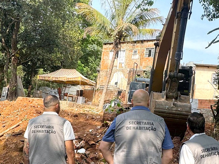 Habitação de Hortolândia inicia obra para instalação de rede de esgoto em 41 moradias em dois bairros