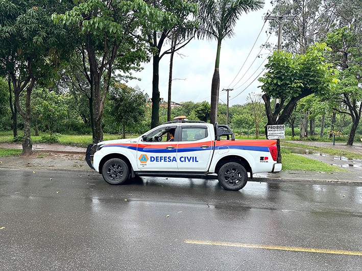 Com previsão de chuva forte, áreas de risco são monitoradas em Sumaré