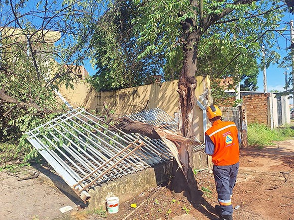 Danilo Barros anuncia obras contra enchentes para região do São José